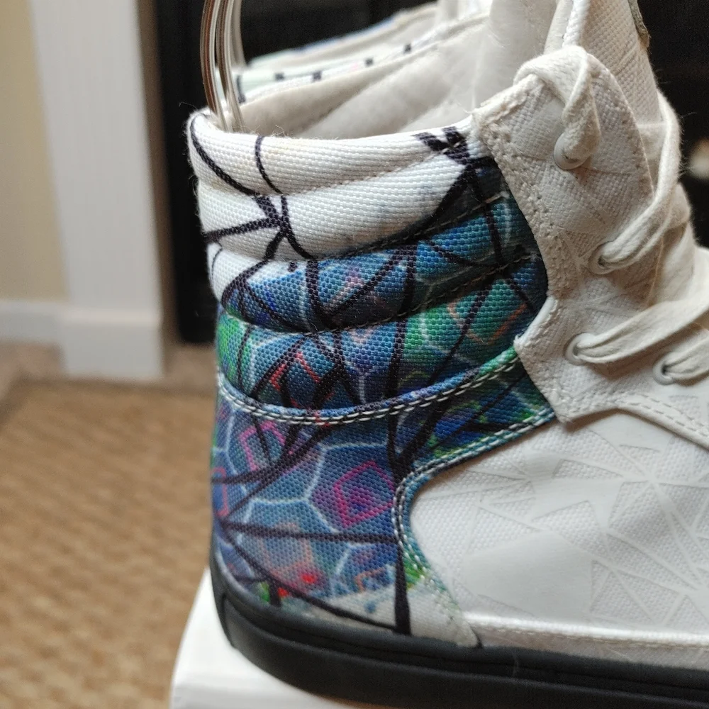 RARE! GLOW IN THE DARK, SIX HUNDRED FOUR PATRICK BRAVO  HI-TOP MEN 5, WOMEN 6.5 - Picture 13 of 16